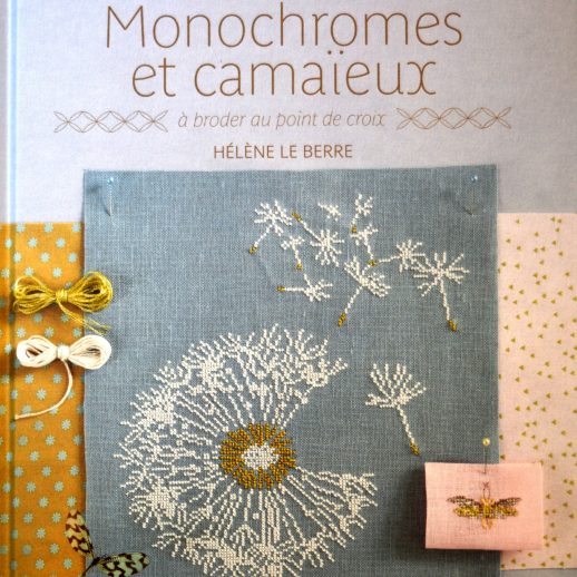 "Monochromes et camaïeux" aux éditions Mango de Hélène Le Berre.
