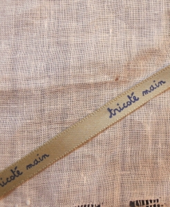 Tricoté main